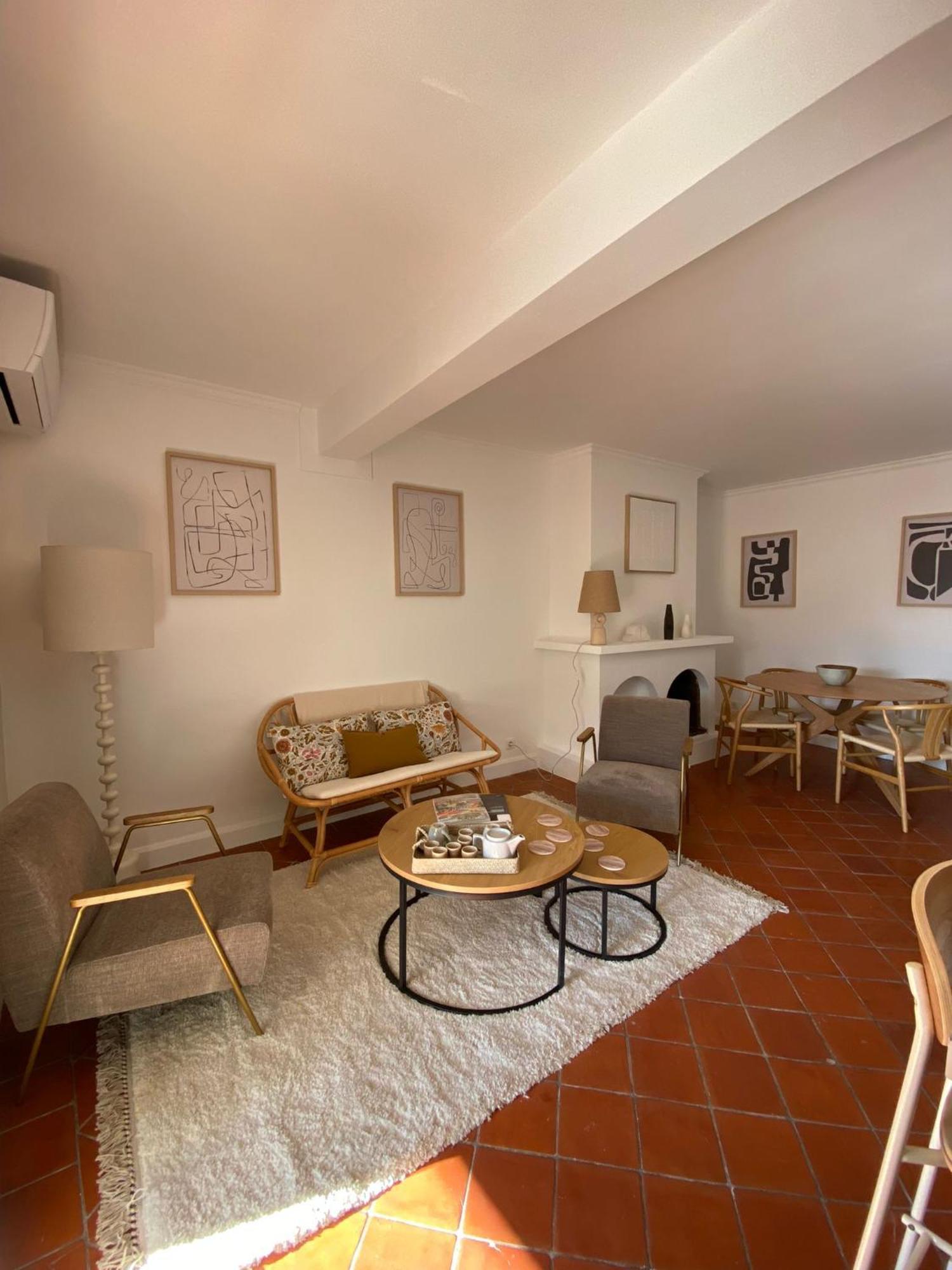 Deux Chambres Avec Terrasse Dans Le Centre Ville D'Aix En Provence آيكس أومبروفينس المظهر الخارجي الصورة
